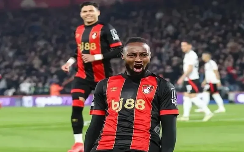 تفاصيل انتقالات مانشستر سيتي الصيفية والشتوية لموسم 2025-2026